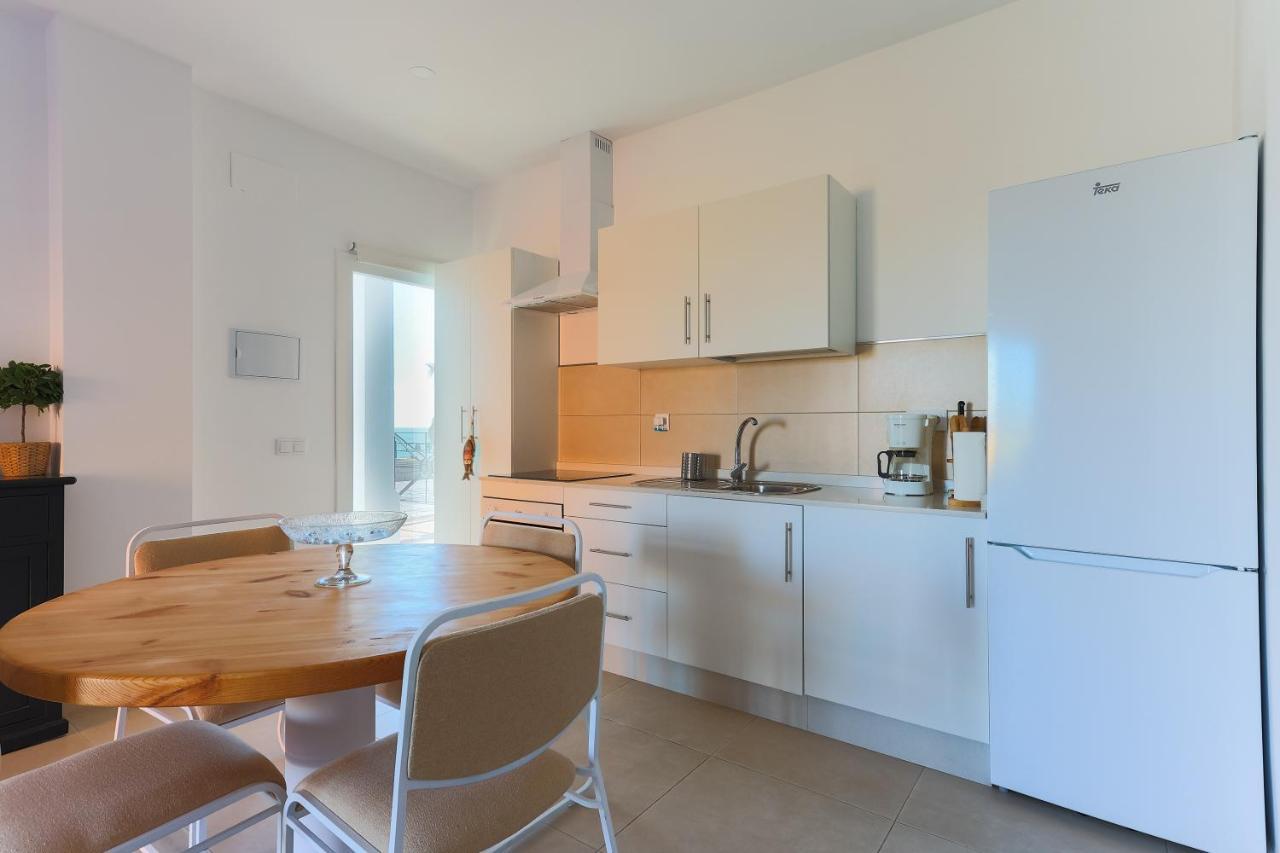 Apartamentos Homing Puerto Sherry Эль-Пуэрто-де-Санта-Мария Экстерьер фото