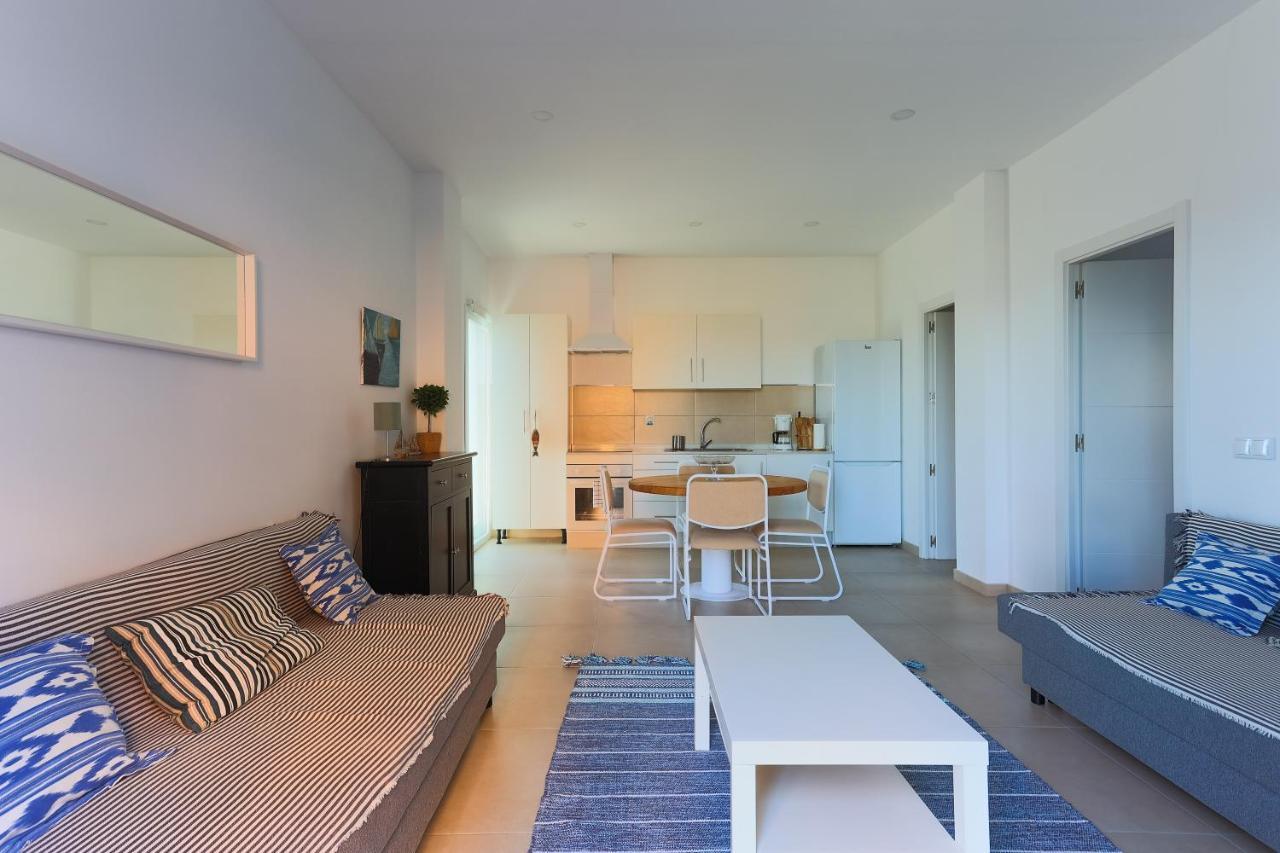 Apartamentos Homing Puerto Sherry Эль-Пуэрто-де-Санта-Мария Экстерьер фото
